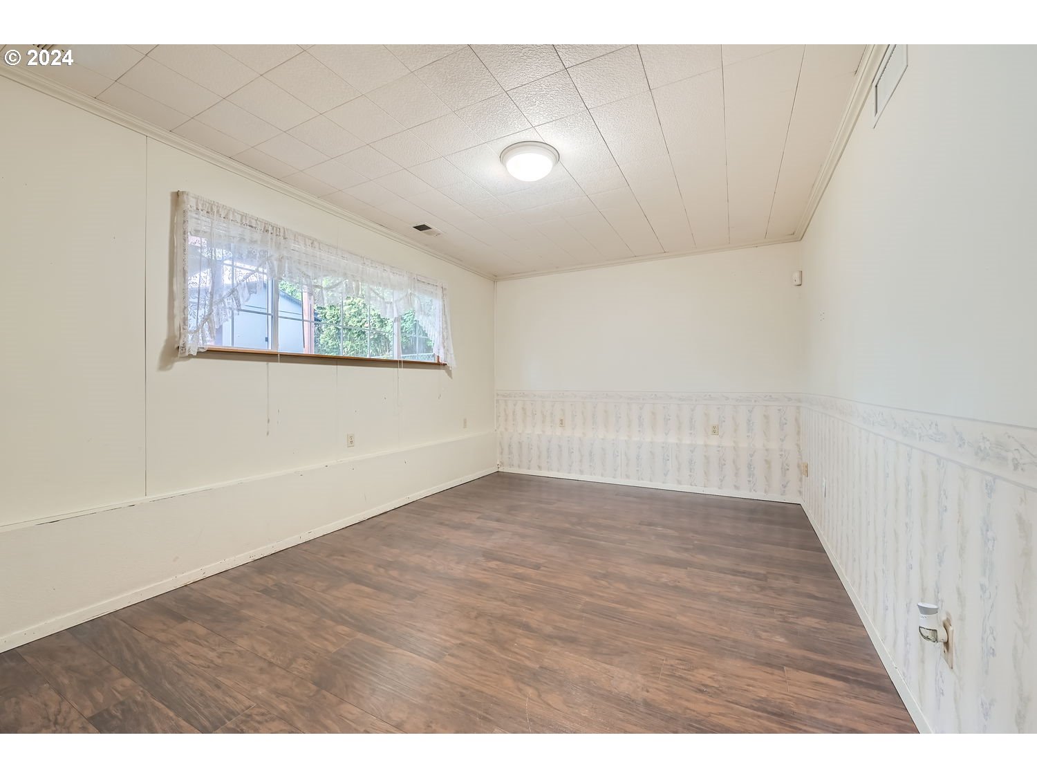 1022 NE 196TH AVE