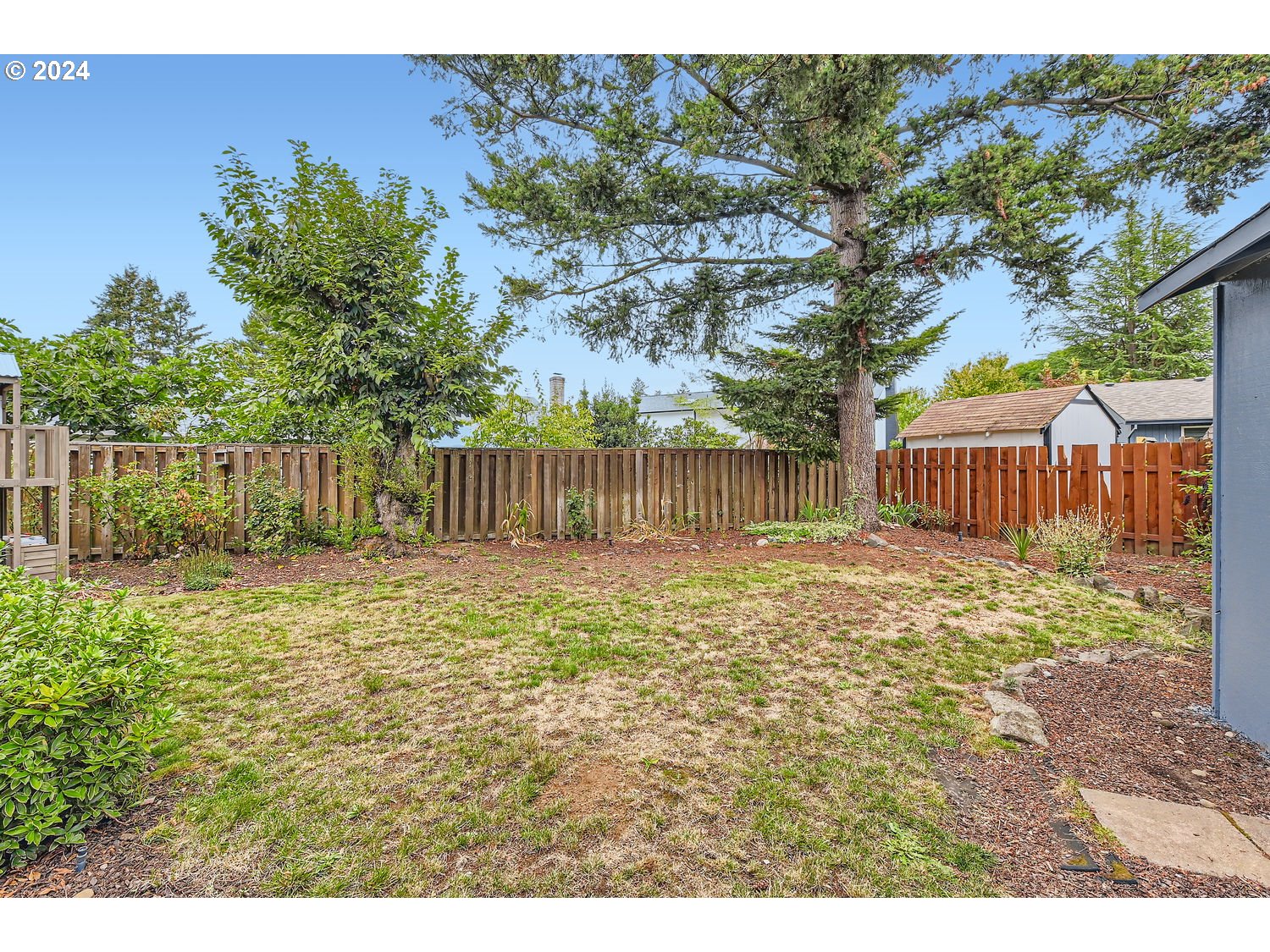1022 NE 196TH AVE