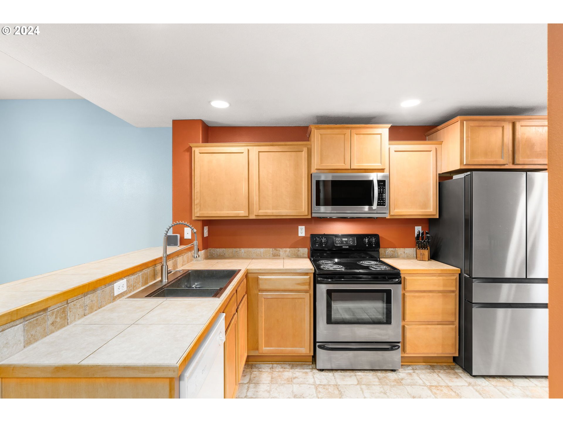 1570 SW 175TH AVE