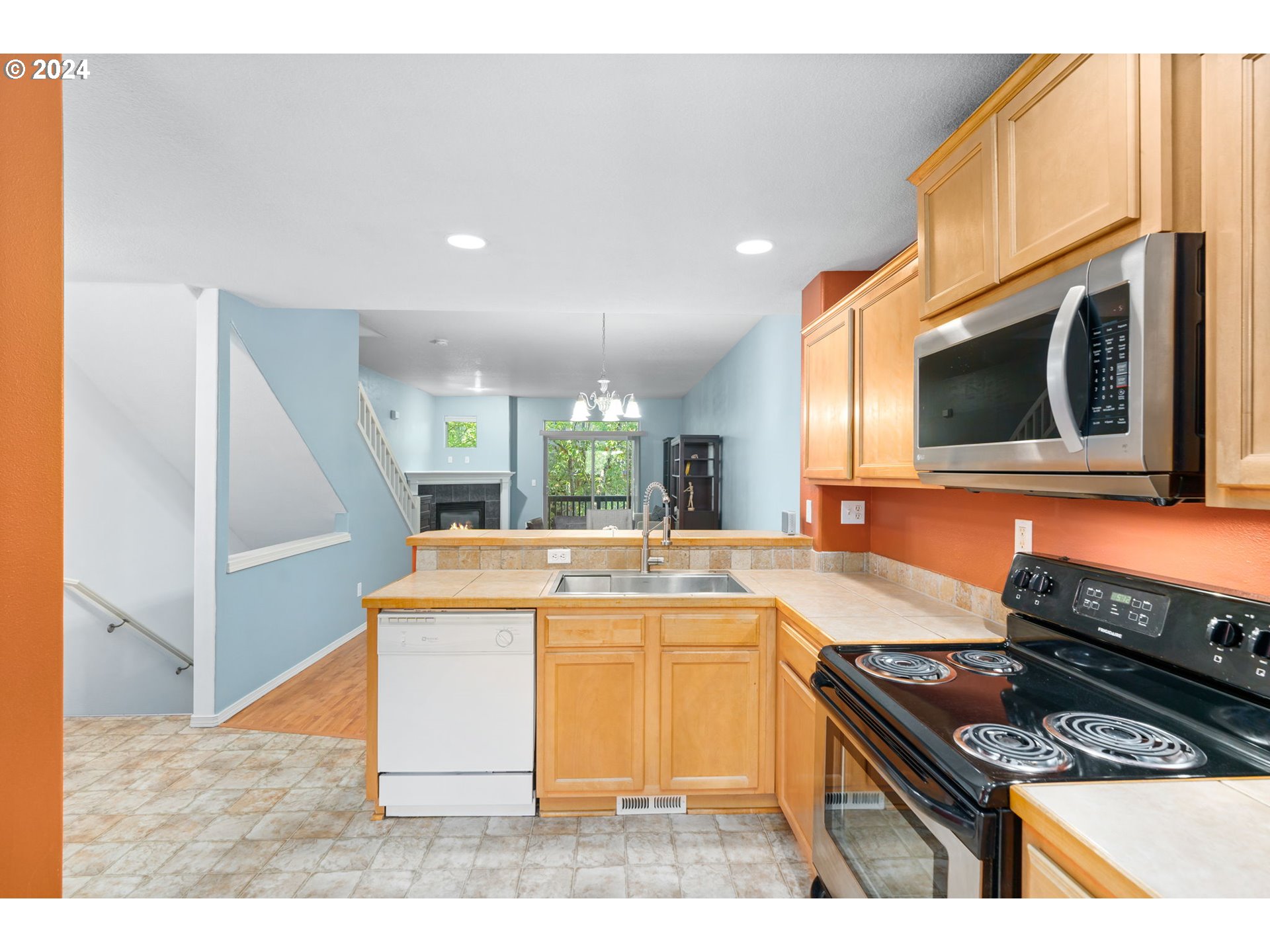 1570 SW 175TH AVE