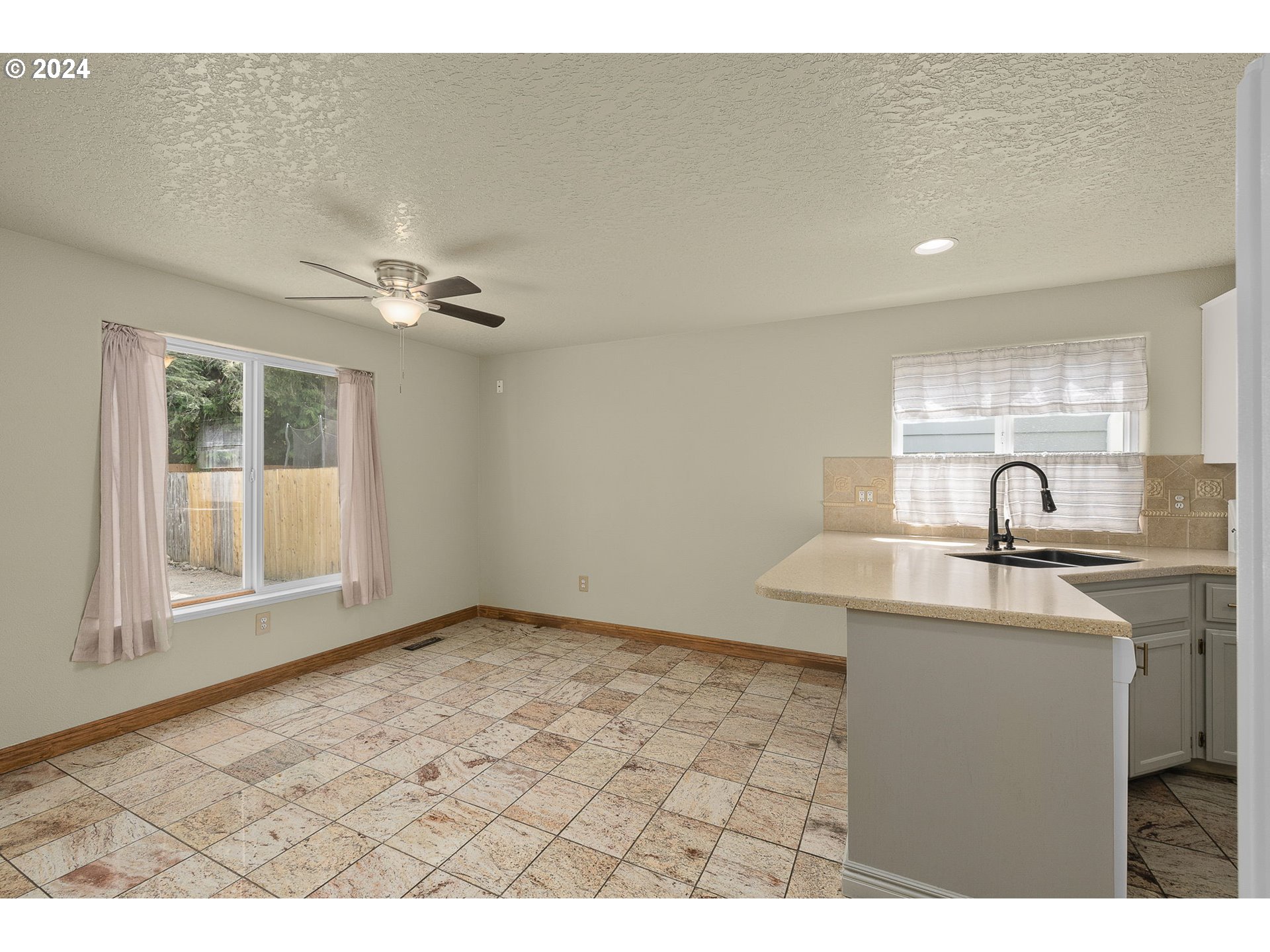 5278 NE 46TH PL
