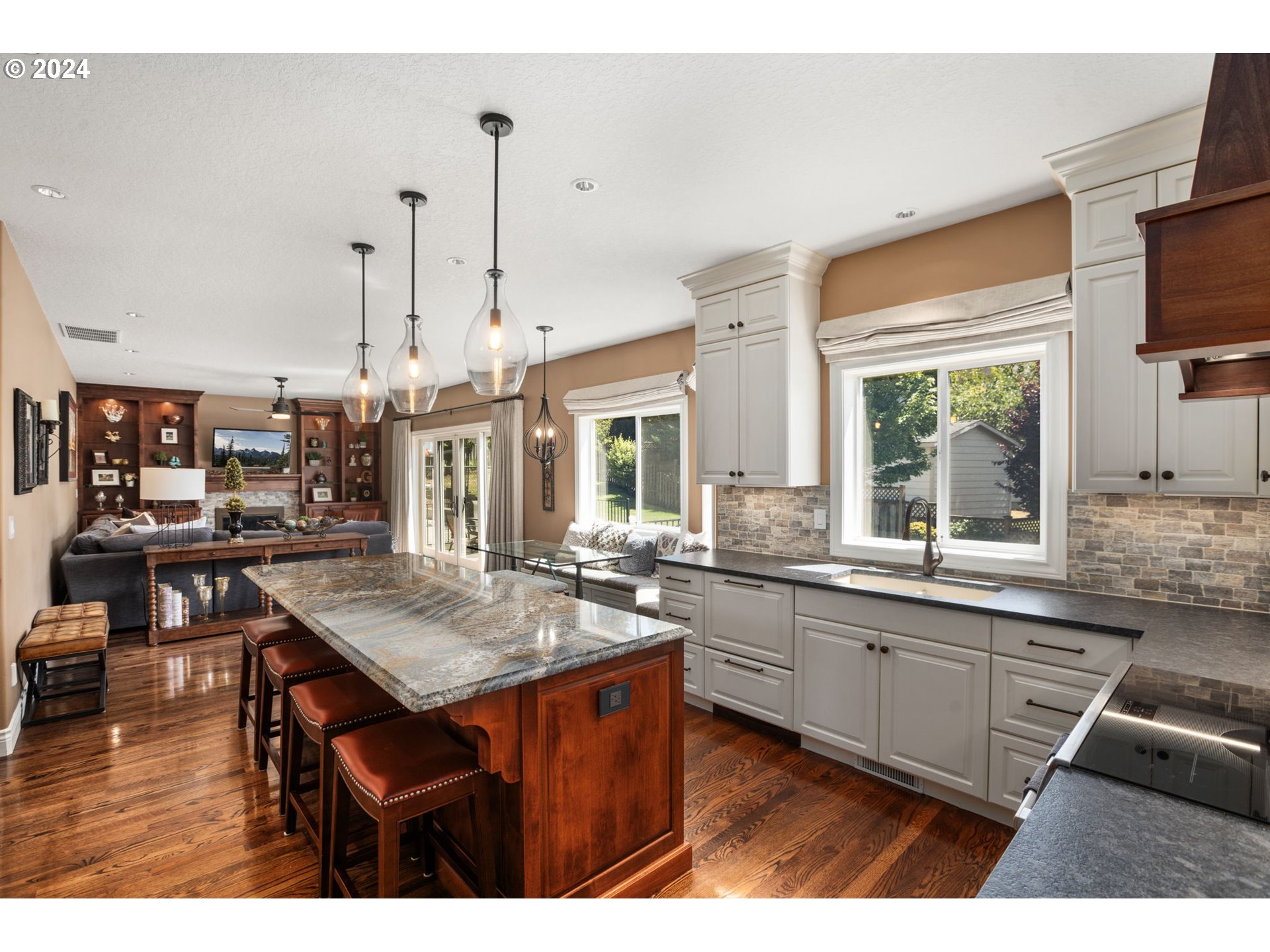 14116 SE EASTRIDGE CT