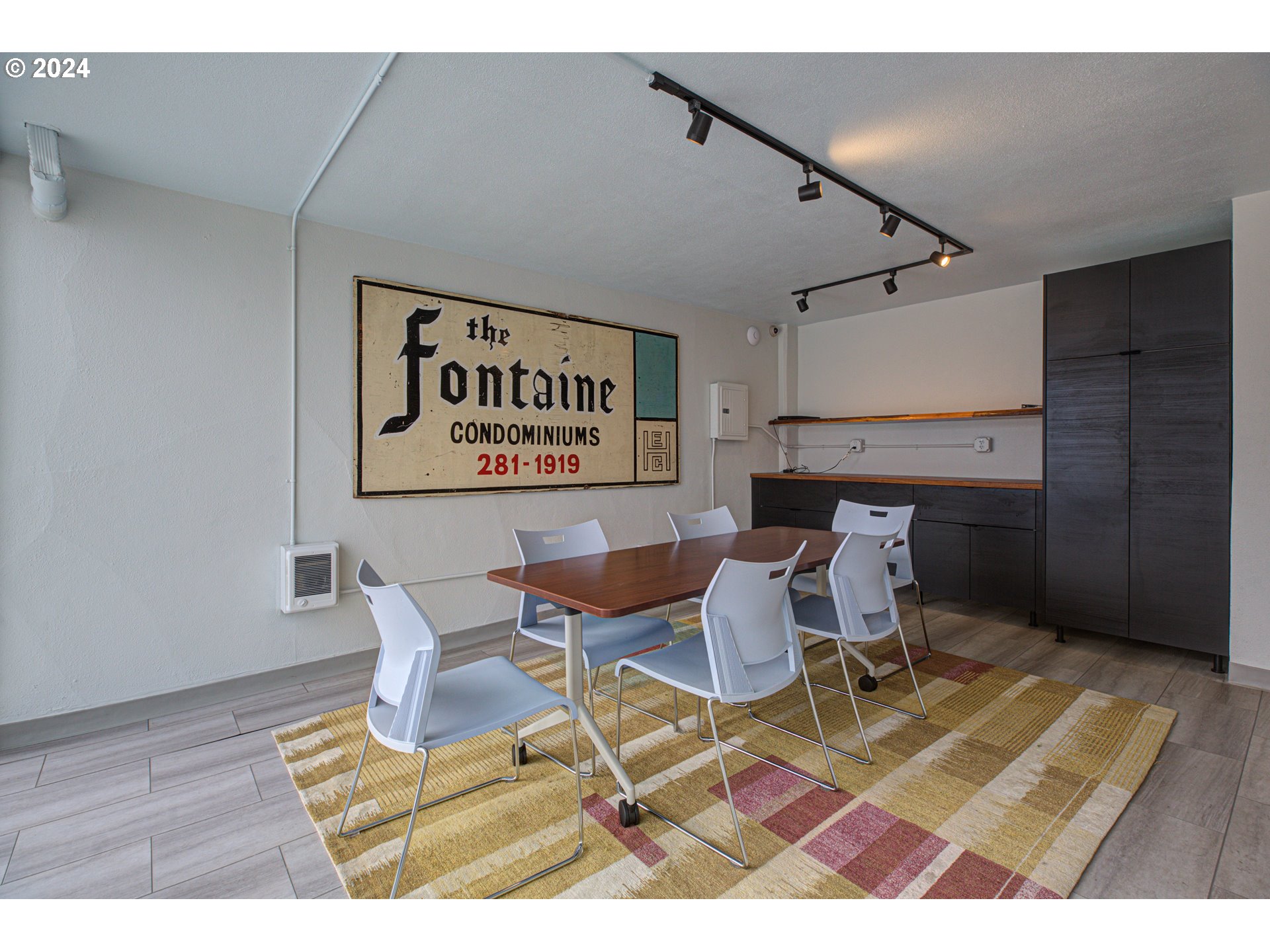 1220 NE 17TH AVE 14F
