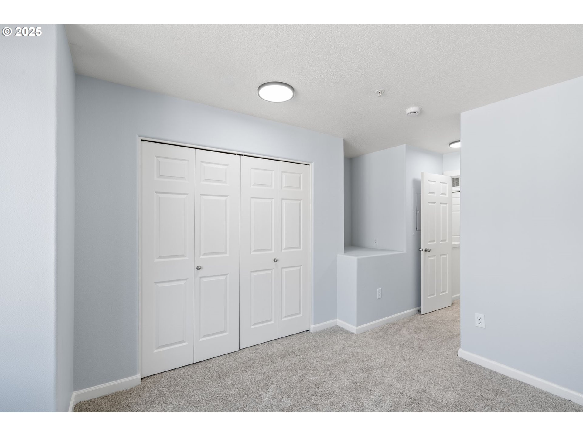 15400 SW MALLARD DR 102