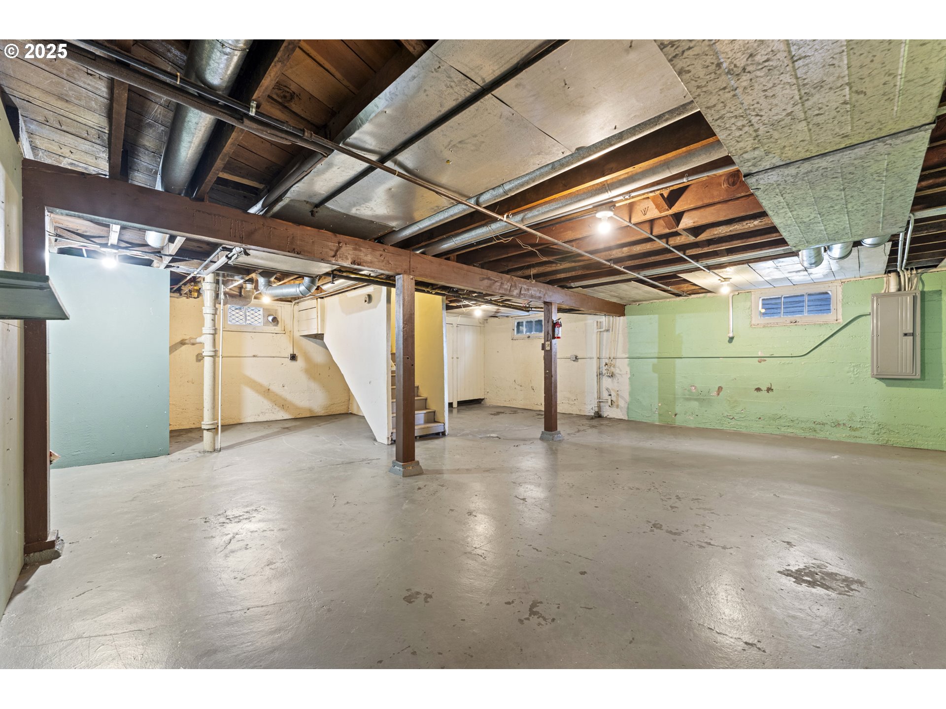 37 SE 81ST AVE
