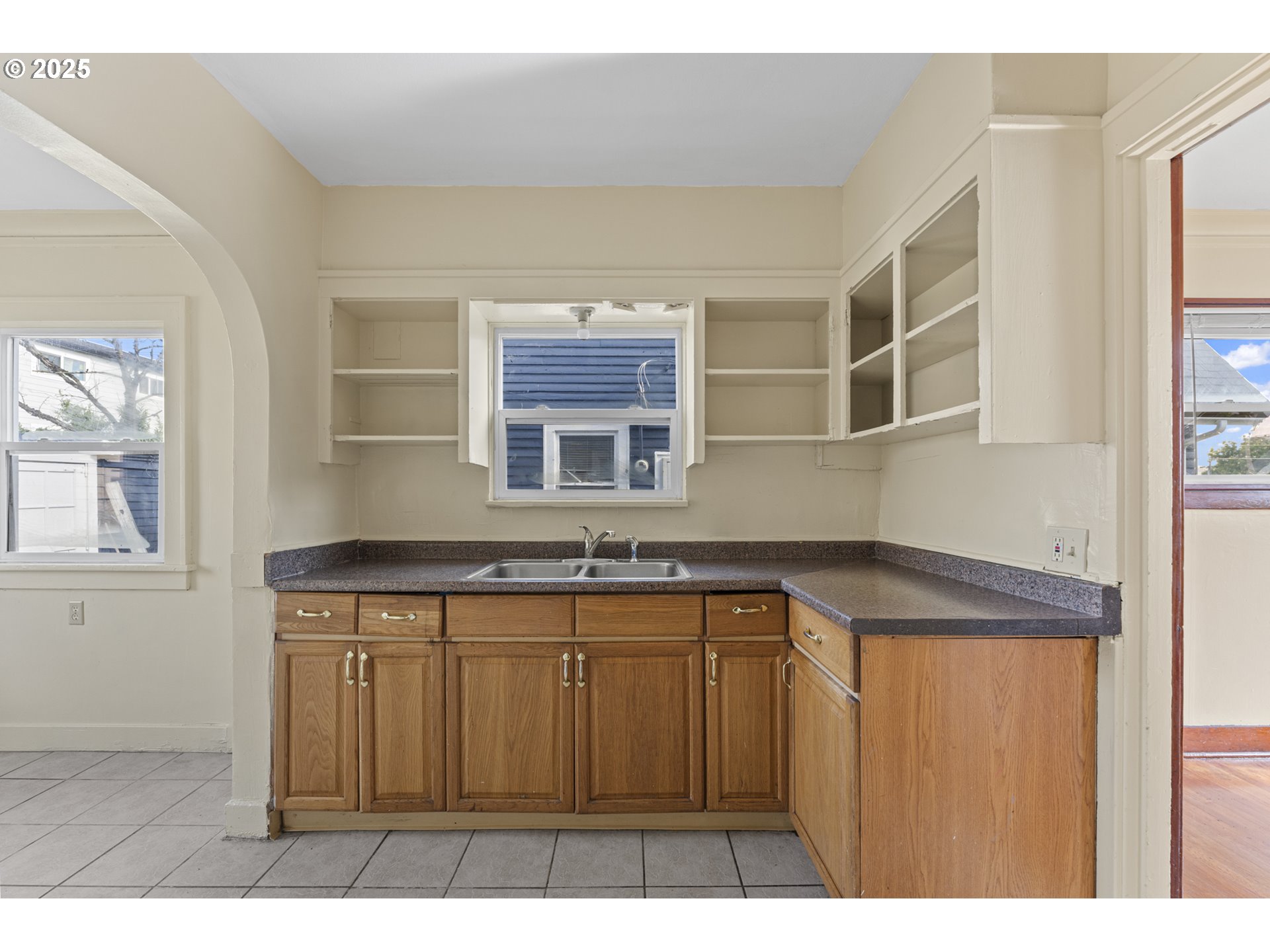37 SE 81ST AVE