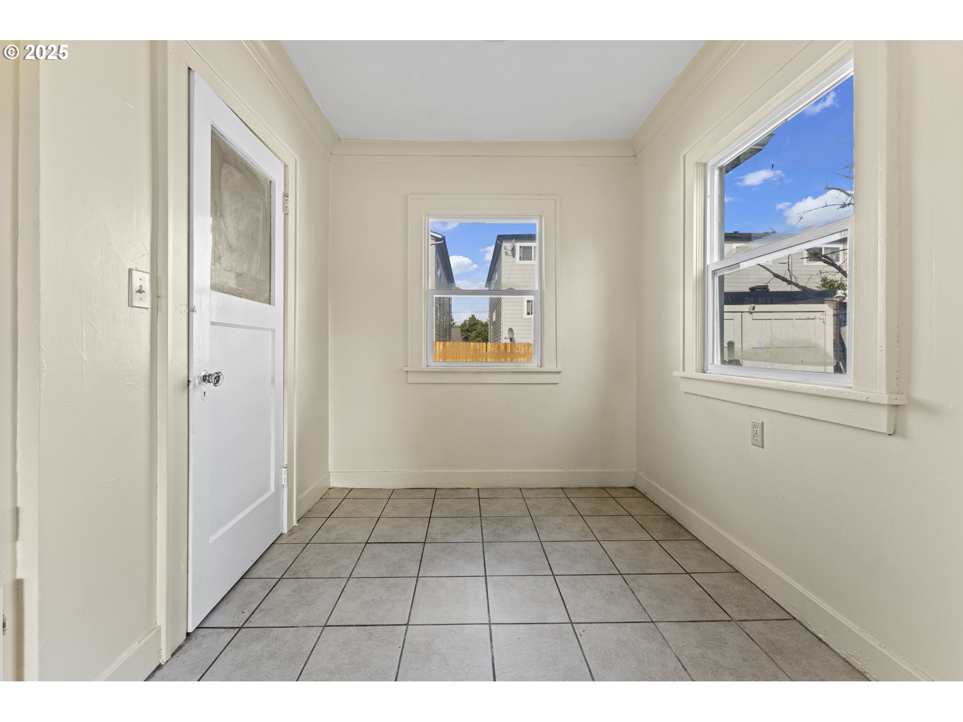37 SE 81ST AVE