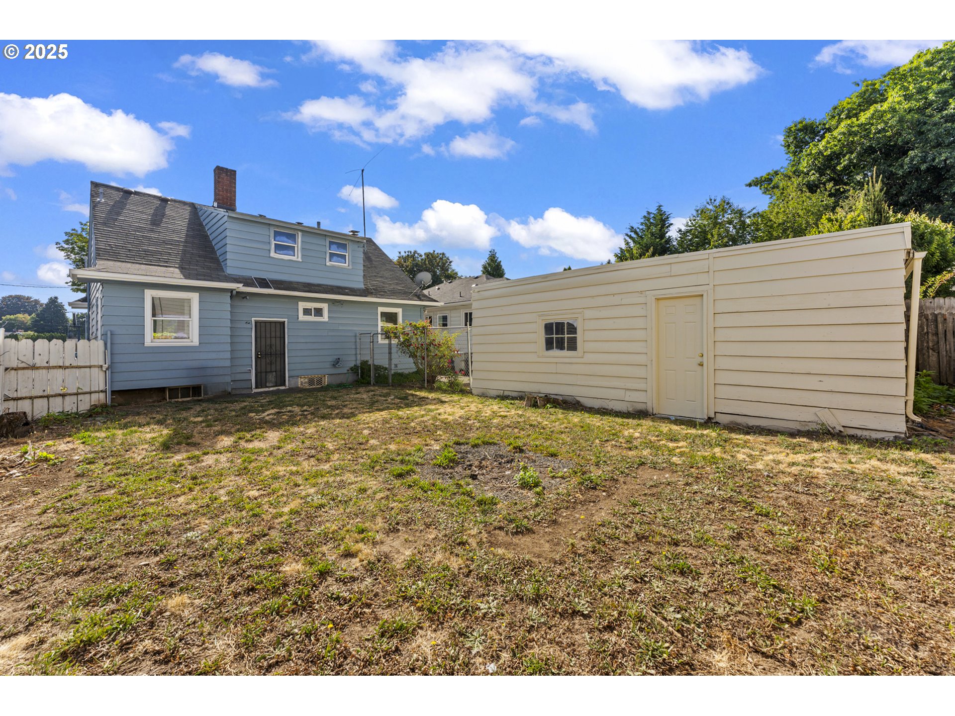 37 SE 81ST AVE
