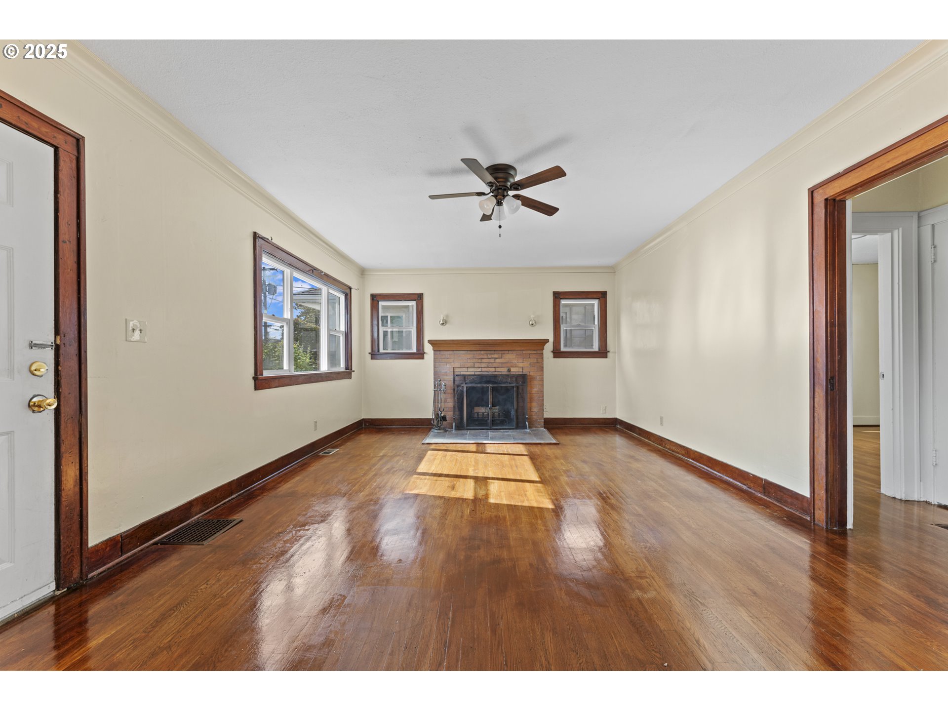 37 SE 81ST AVE