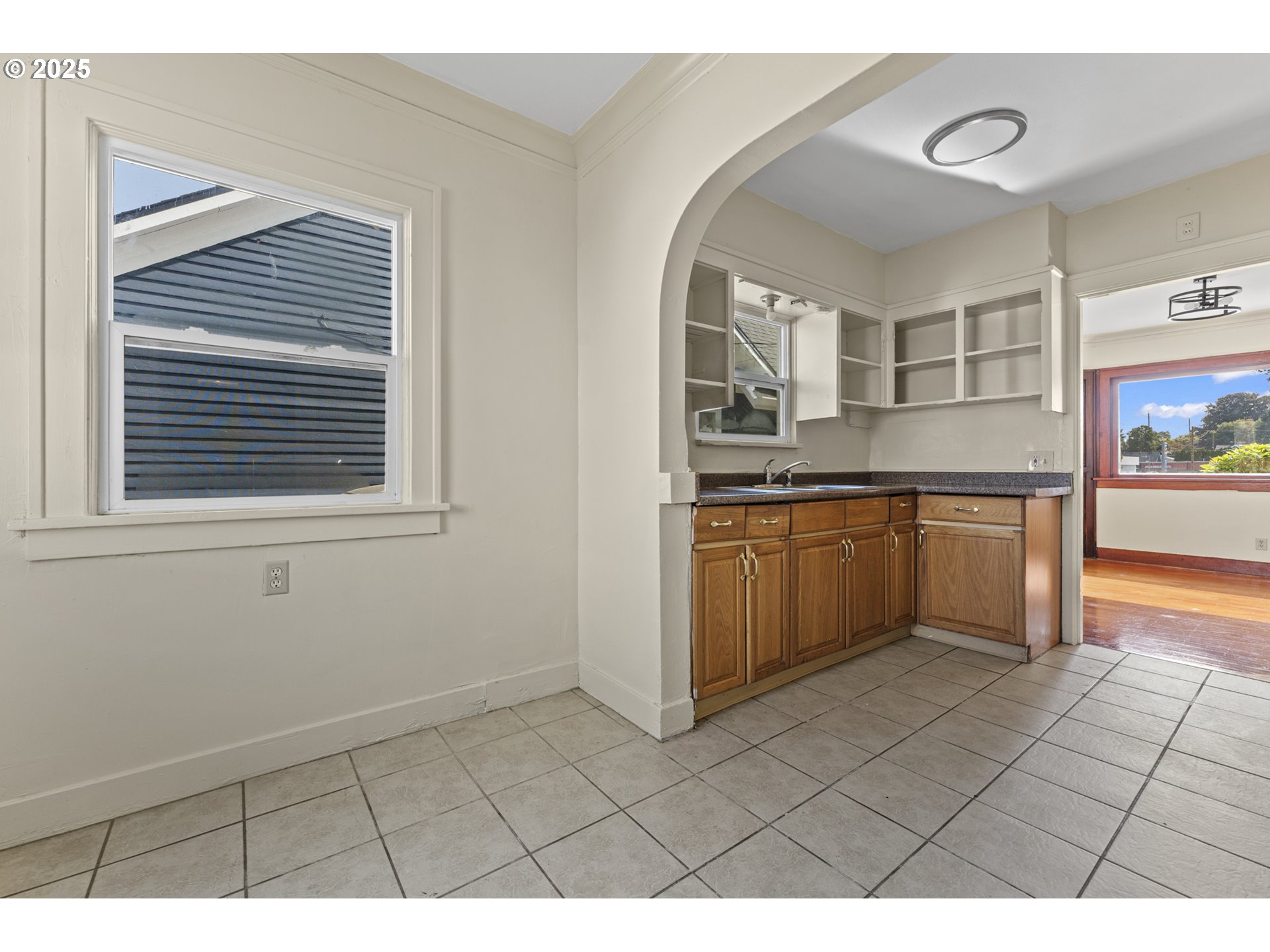 37 SE 81ST AVE