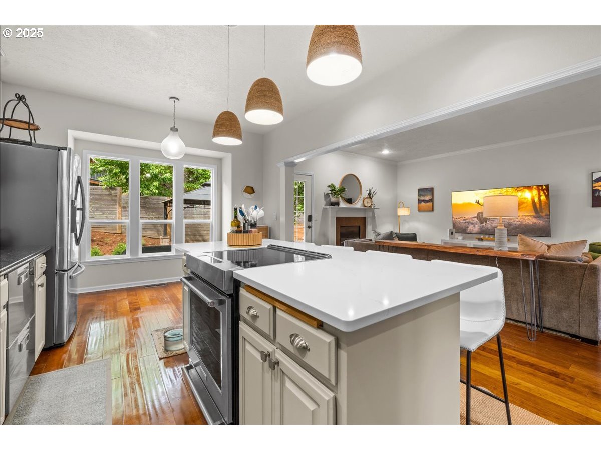 1498 CATHLAMET CT