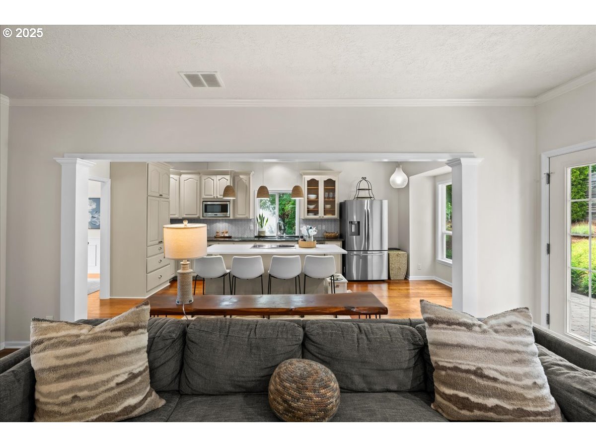 1498 CATHLAMET CT
