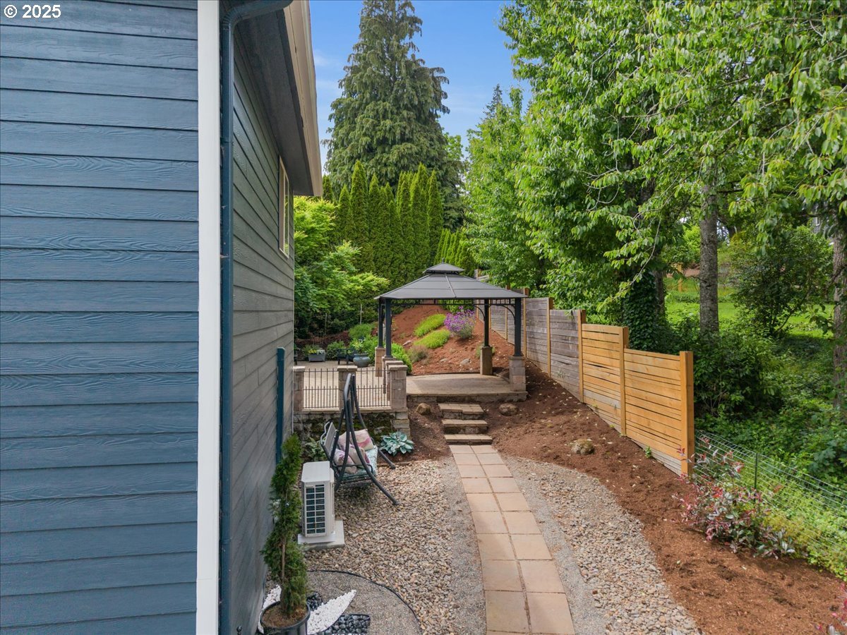 1498 CATHLAMET CT
