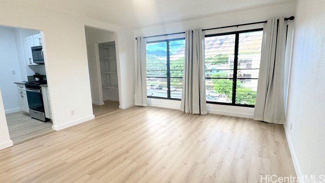 87-123 Helelua Street G301
