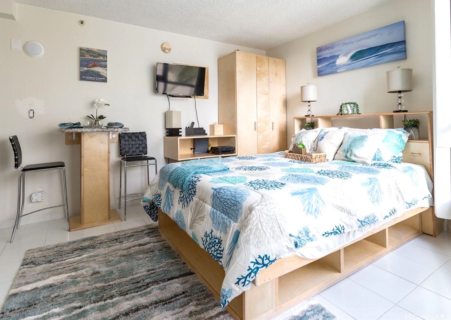 134 Kapahulu Avenue 617