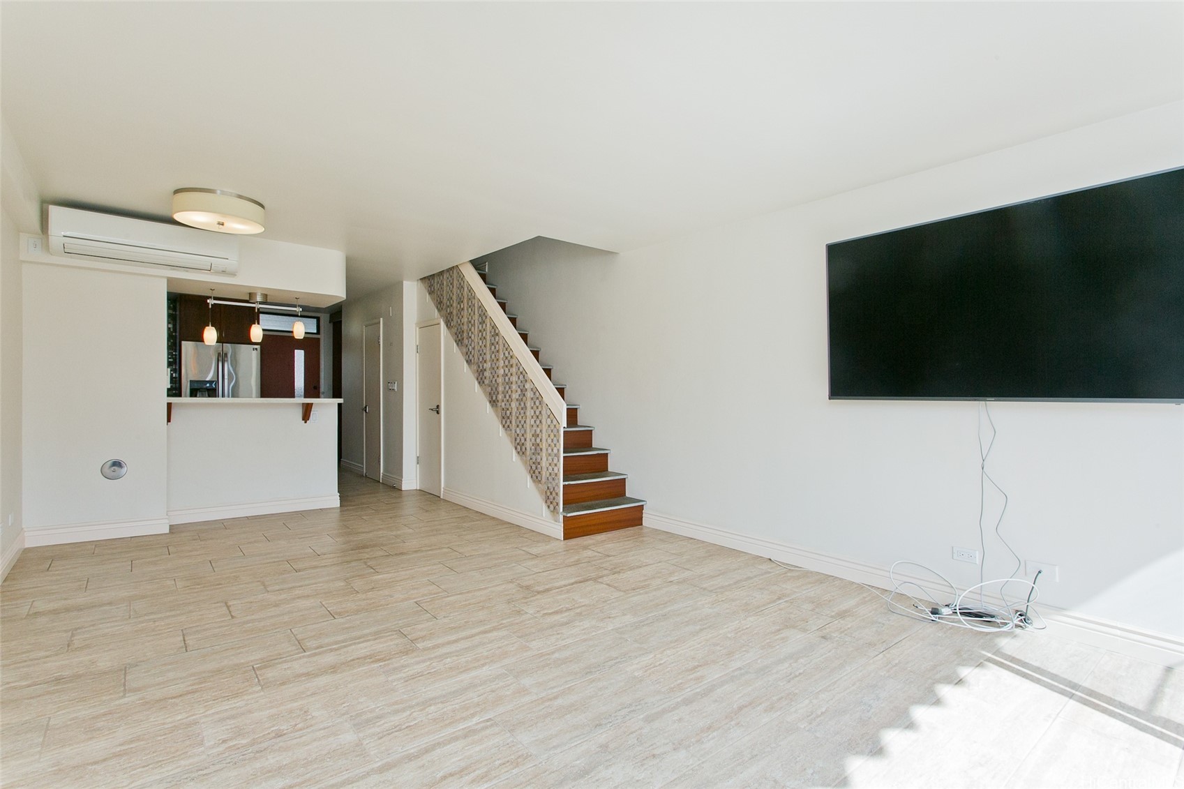 500 University Avenue 710