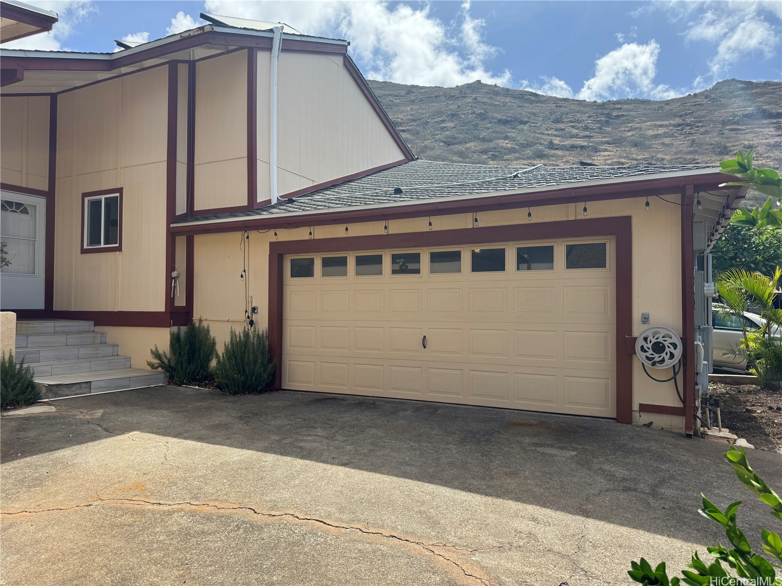 790 Ipuai Street
