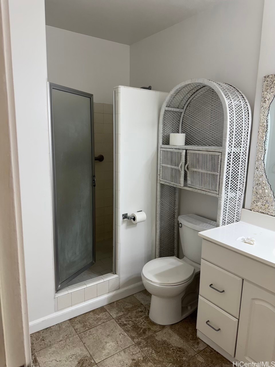 425 Ena Road 907C