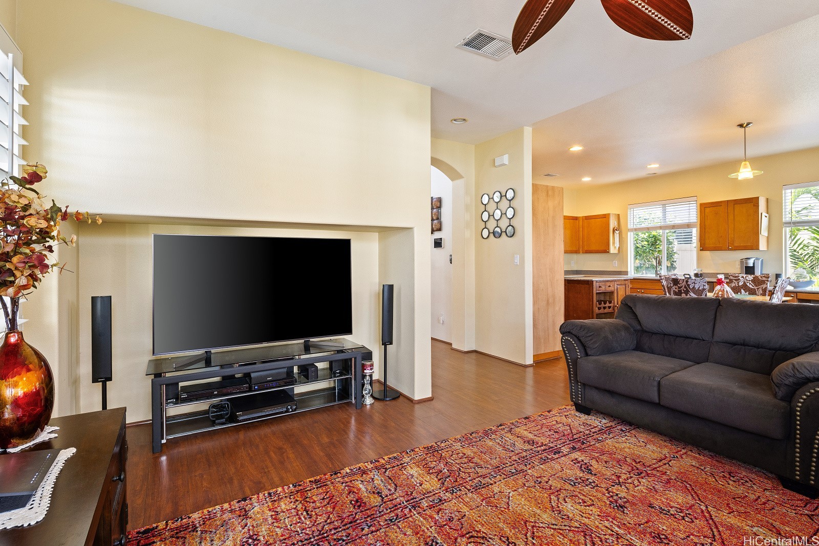 91-1028 Kai Uhu Street