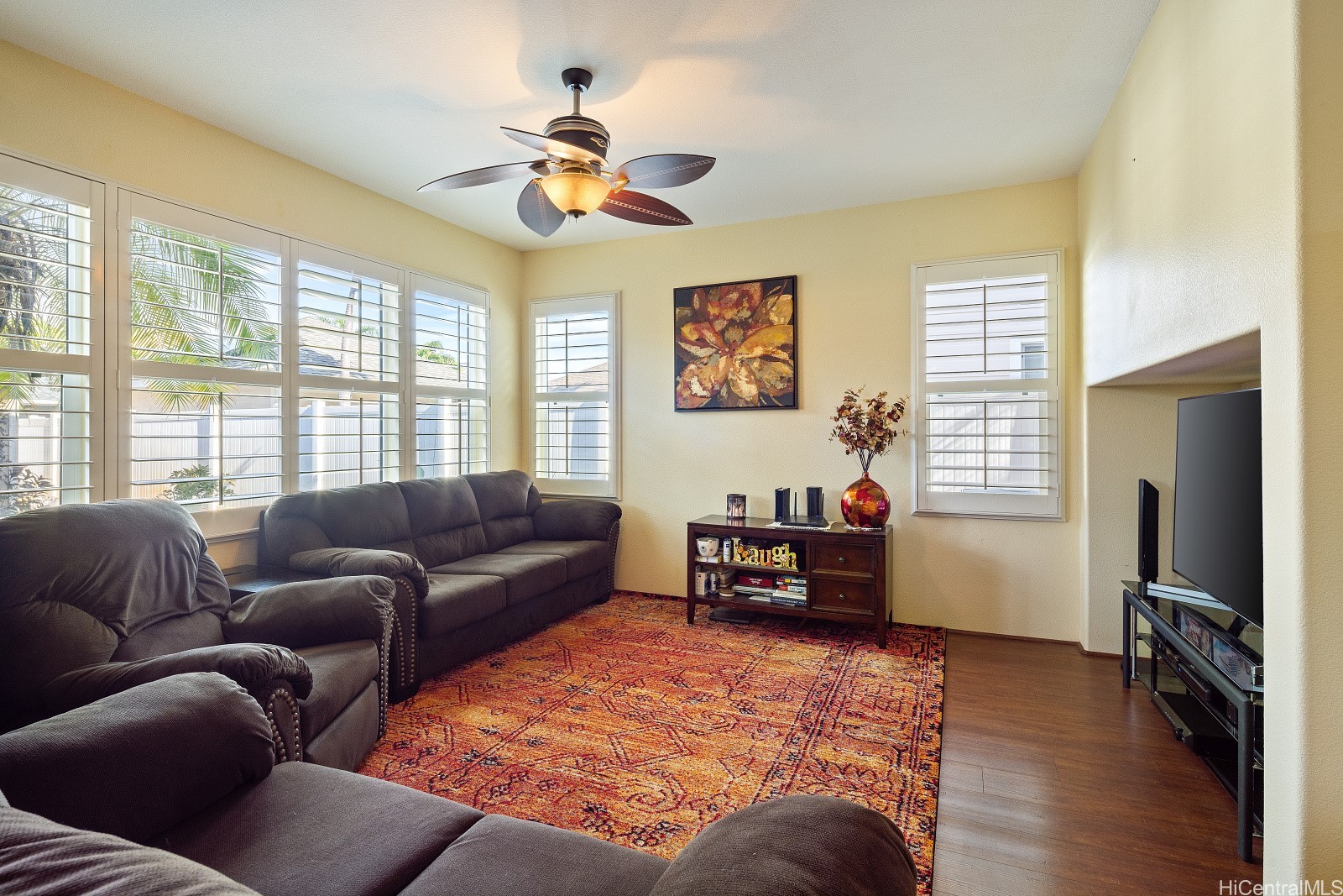 91-1028 Kai Uhu Street