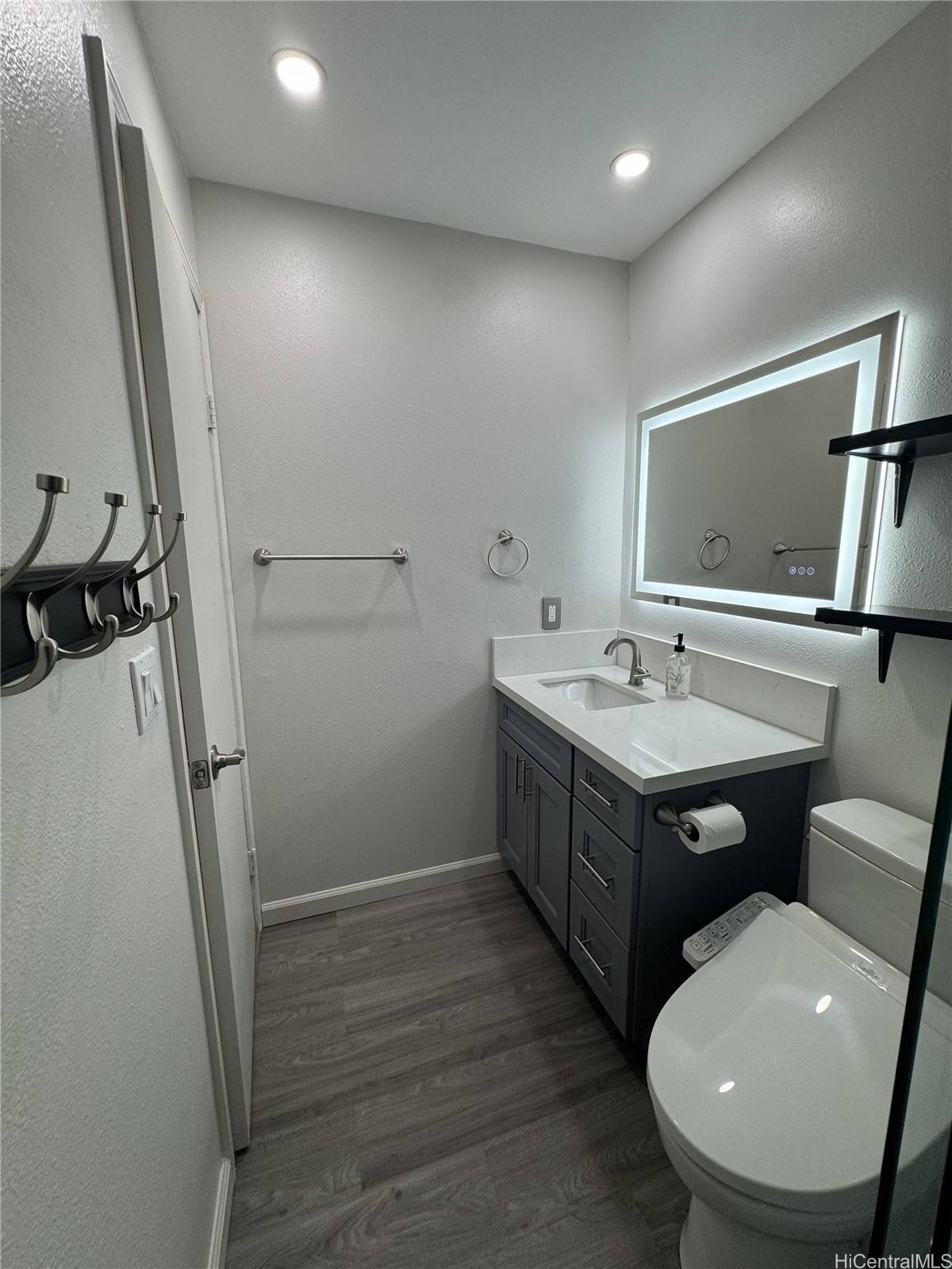 94-1017 Punono Place