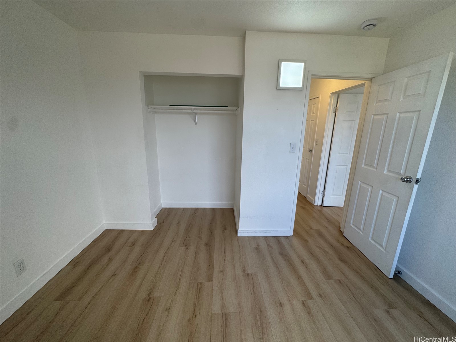 87-123 Helelua Street G301