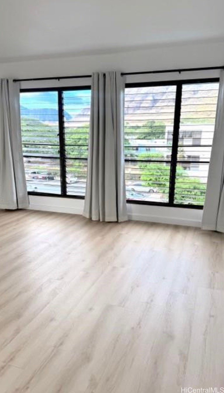 87-123 Helelua Street G301