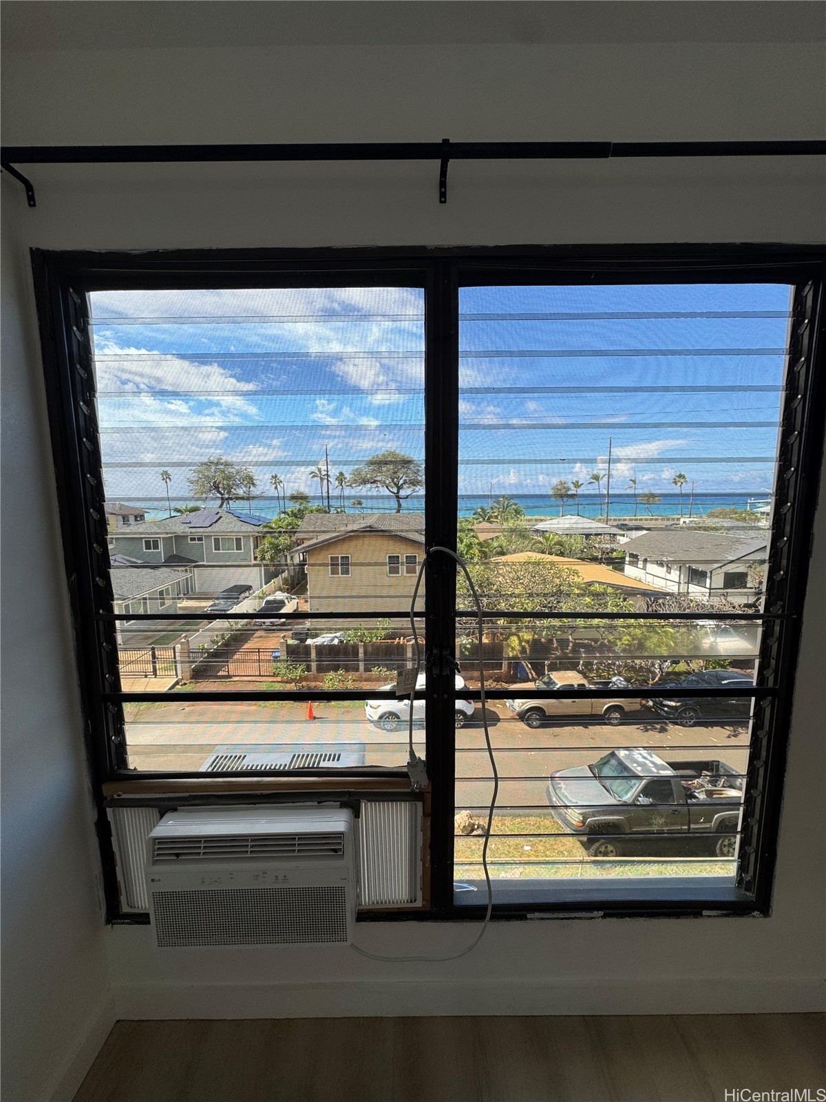 87-123 Helelua Street G301