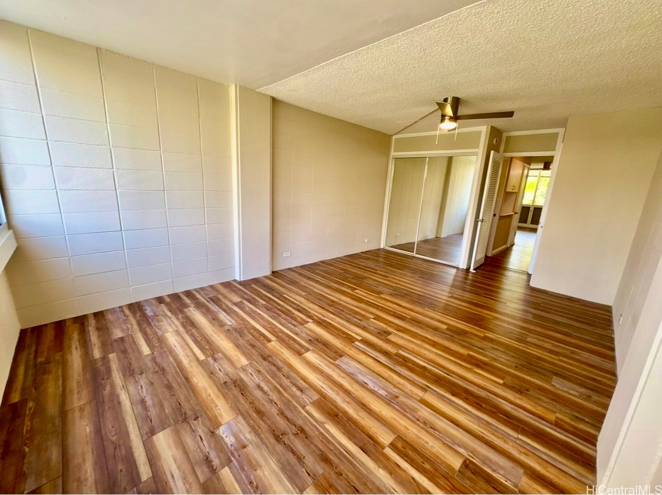 425 Ena Road 302B