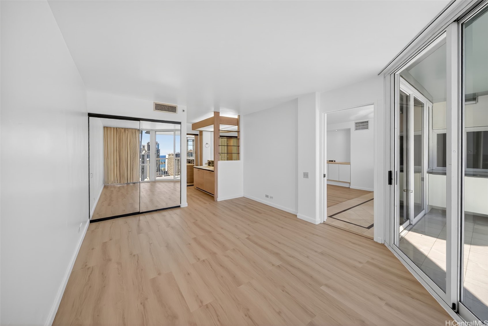 1212 Nuuanu Avenue 2904