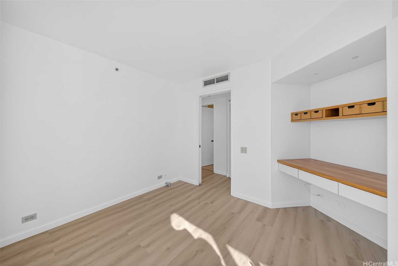 1212 Nuuanu Avenue 2904