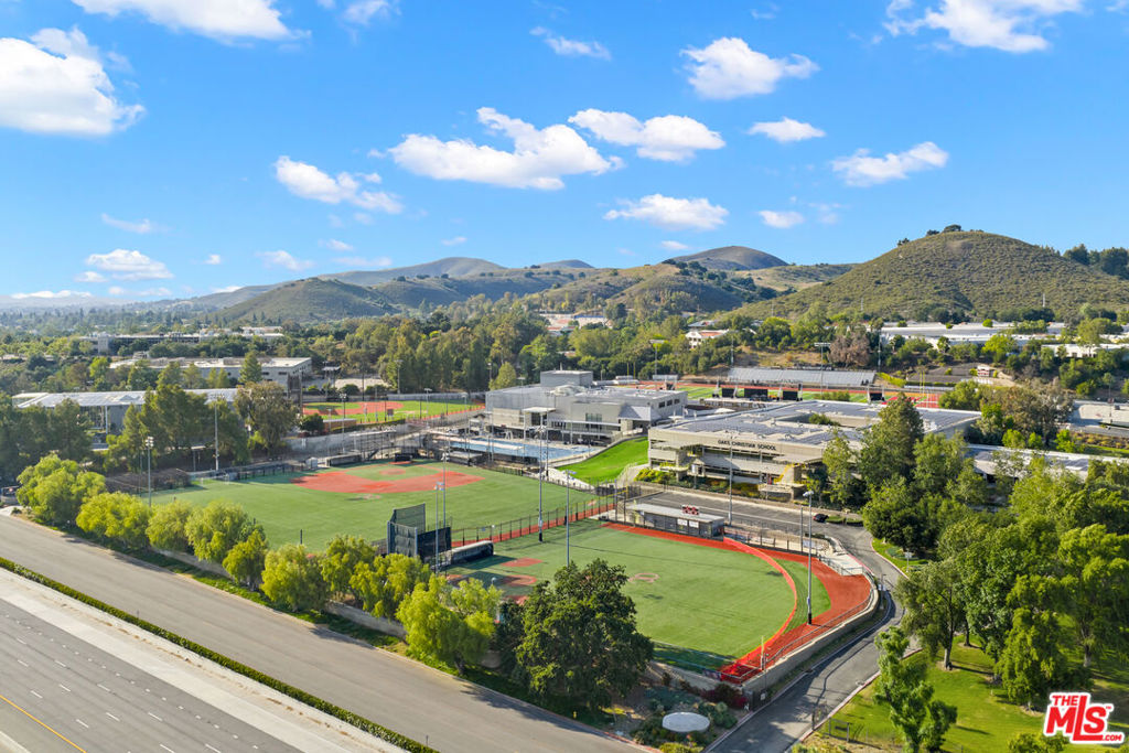 1772 Tamarack Street