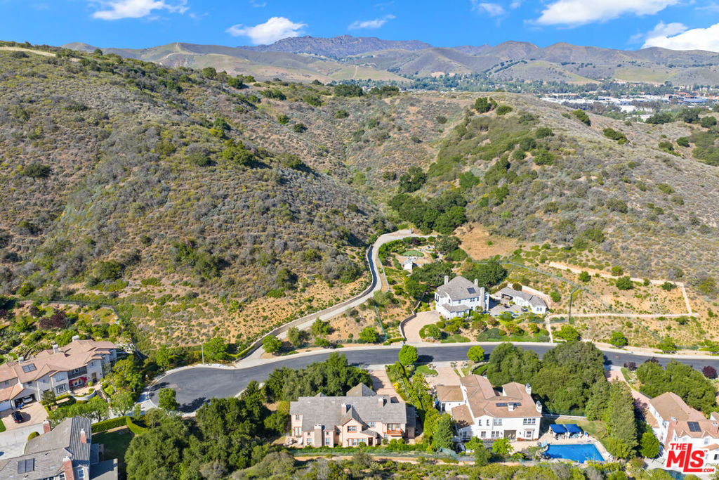 1772 Tamarack Street