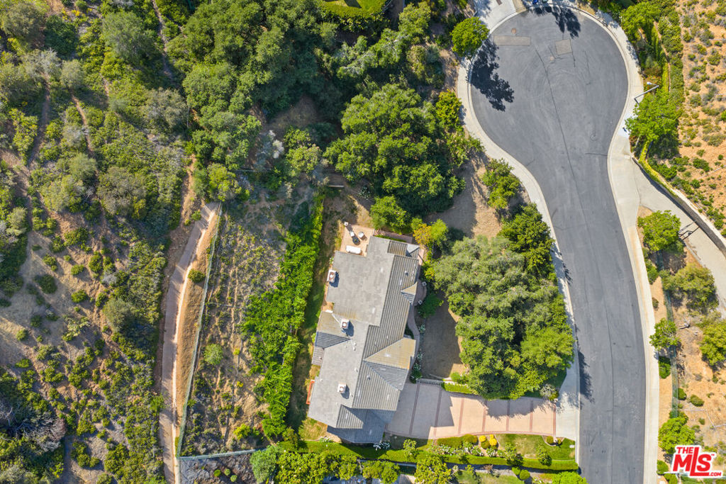 1772 Tamarack Street