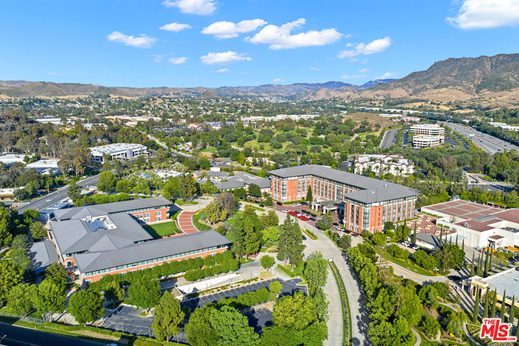 1772 Tamarack Street