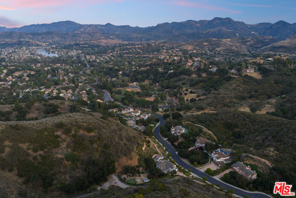 1772 Tamarack Street