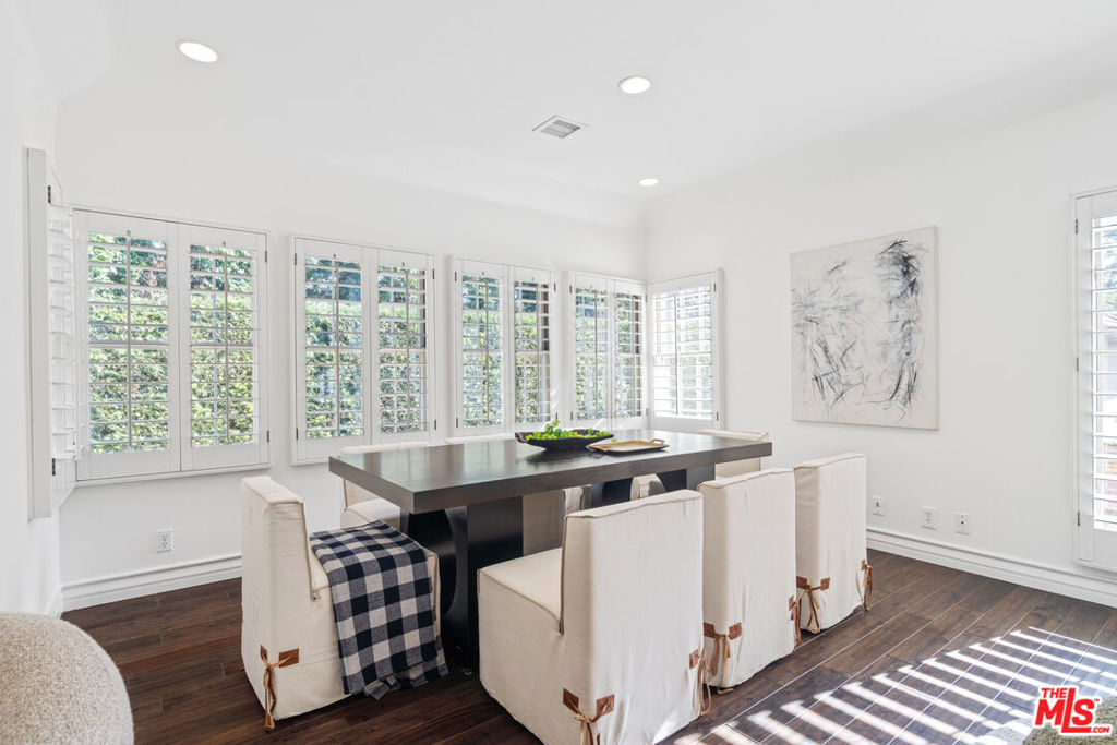 1149 S Carmelina Avenue