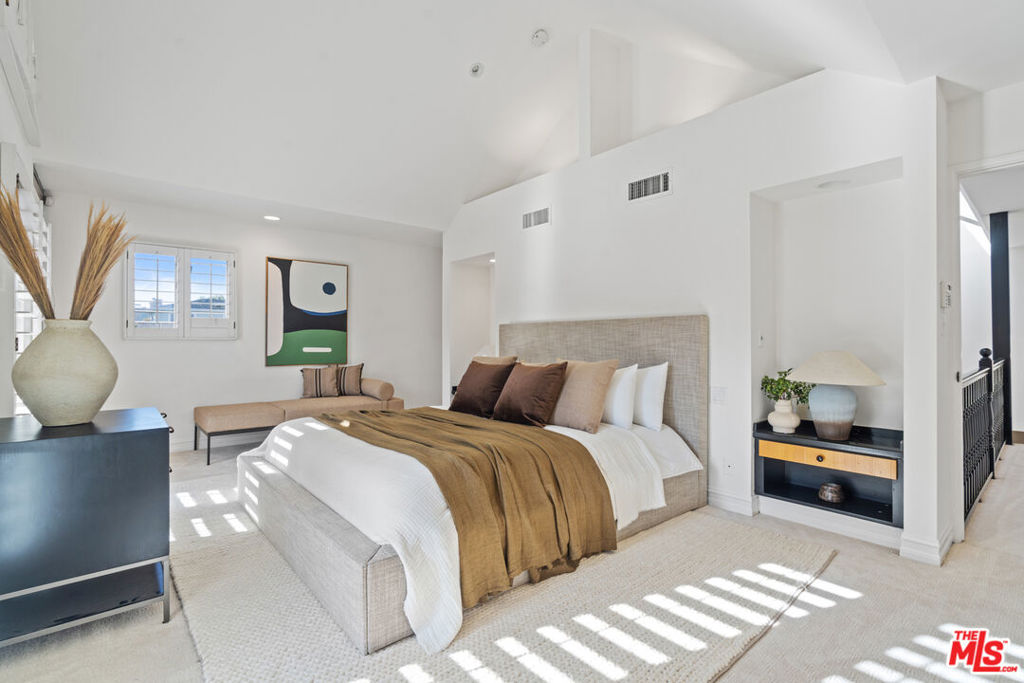 1149 S Carmelina Avenue