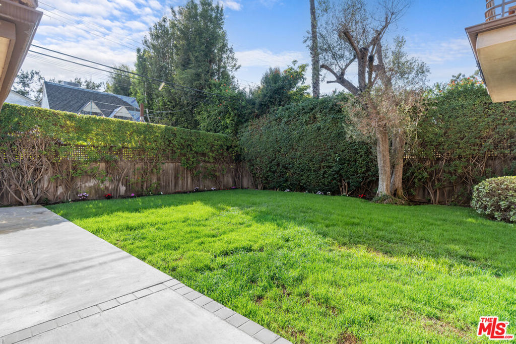 1149 S Carmelina Avenue