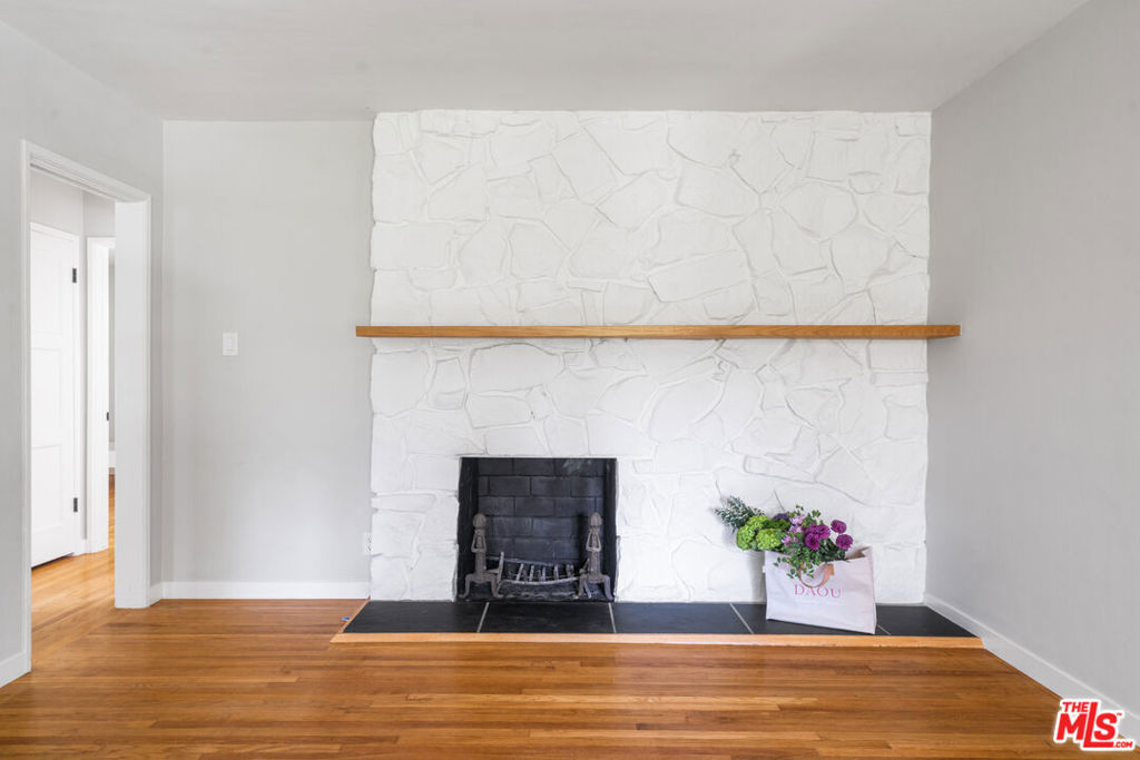 4824 La Canada Boulevard