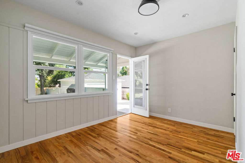 4824 La Canada Boulevard