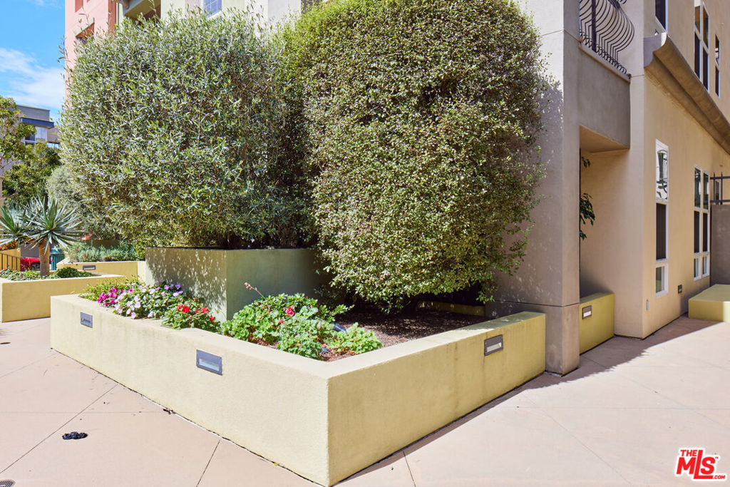 13020 Pacific Promenade 102