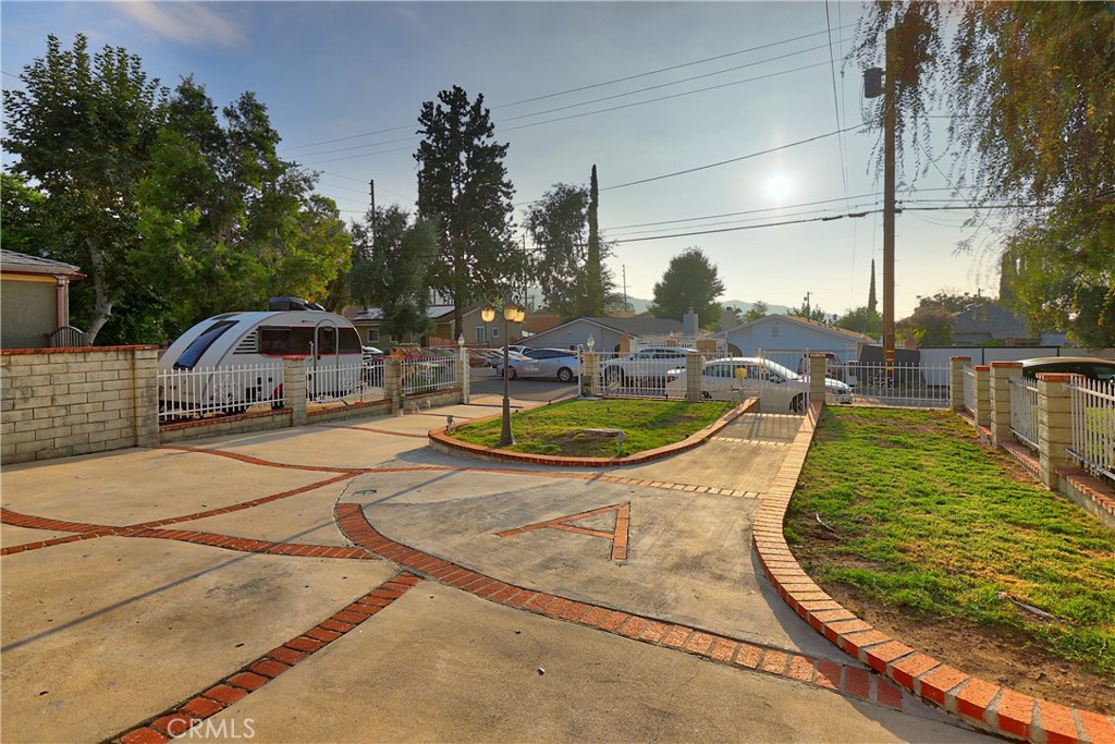 10314 Jardine Avenue