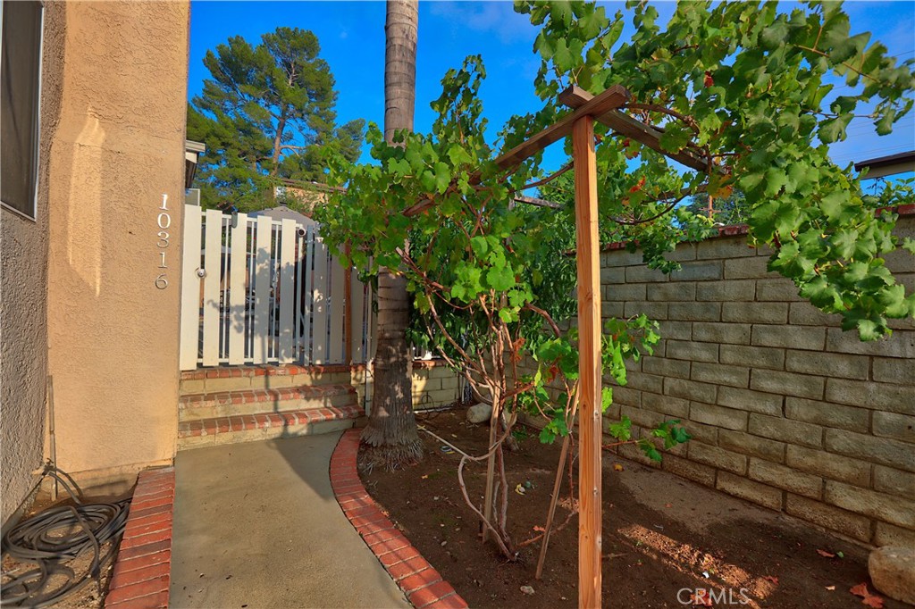 10314 Jardine Avenue