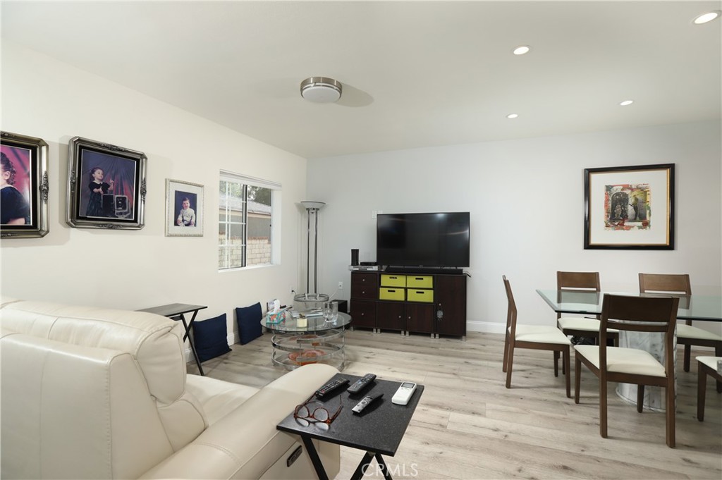 10314 Jardine Avenue