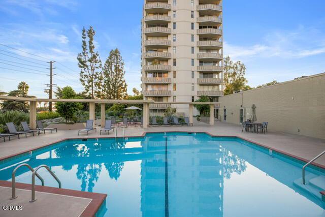 4411 Los Feliz Boulevard Unit: 303