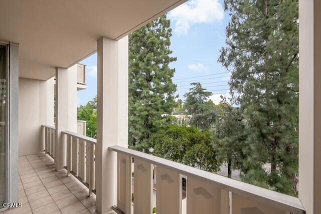 4411 Los Feliz Boulevard Unit: 303