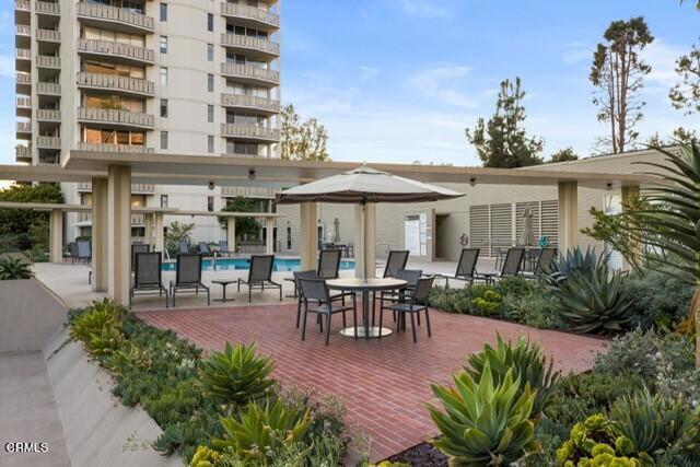 4411 Los Feliz Boulevard Unit: 303