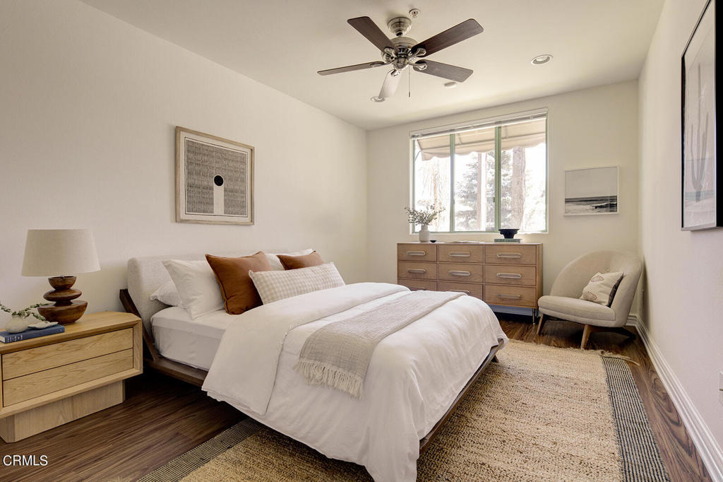 4301 Los Feliz Boulevard 1