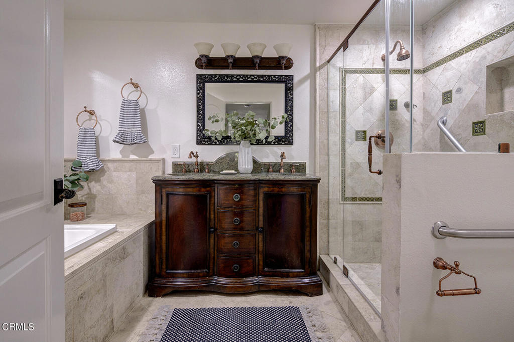 4301 Los Feliz Boulevard 1